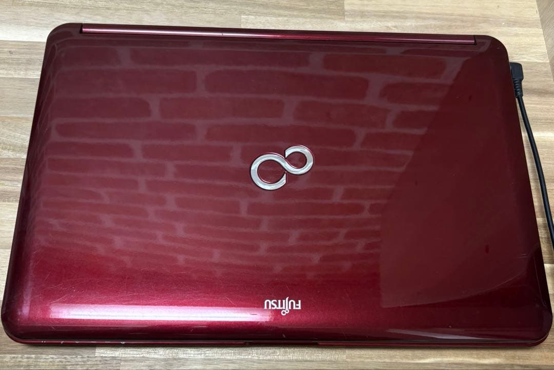美品✨FUJITSUノート　Corei7 Windows11 Office付き