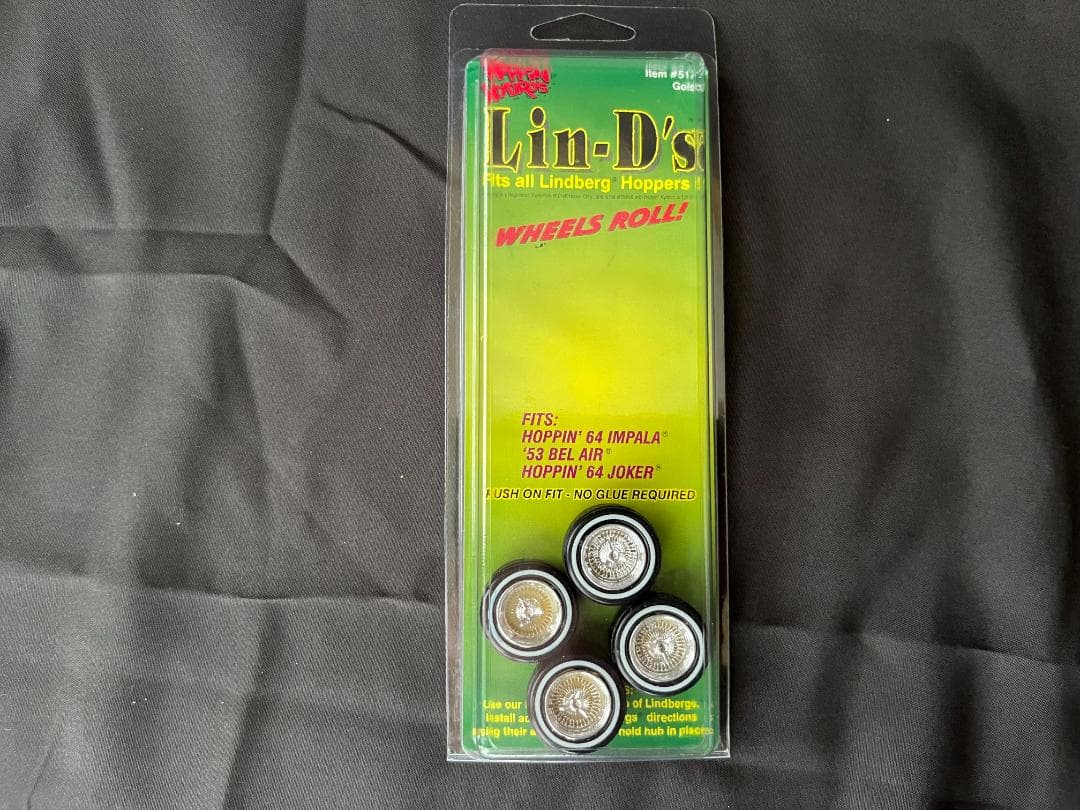 動作品　リンドバーグ　’79 Cadillac LOWRIDERホイールGOLD