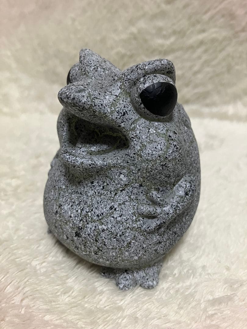 ペインターネット カエルーマ ストーンクラック ソフビ 蓄光