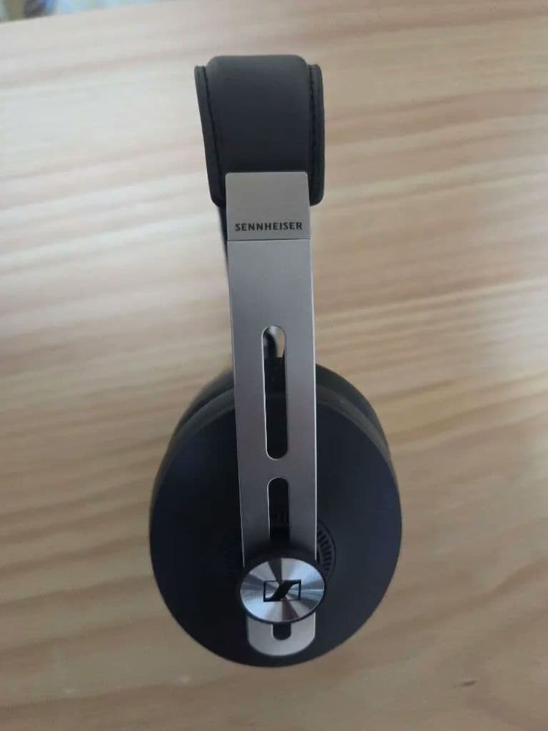 ヘッドホン Sennheiser MOMENTUM Wireless 3