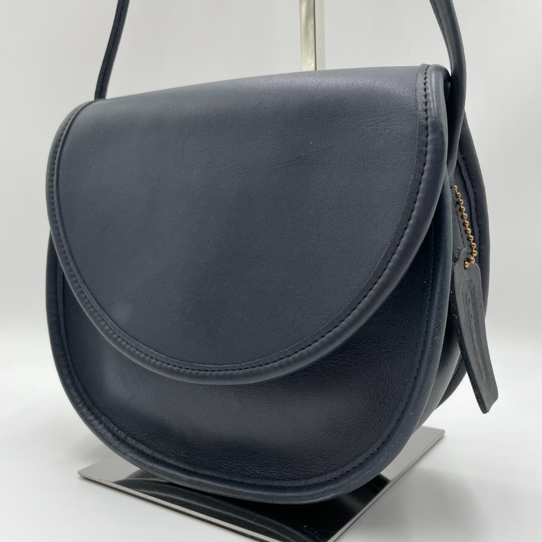 良品 COACH ショルダーバッグ レザー ブラック オールドコーチ