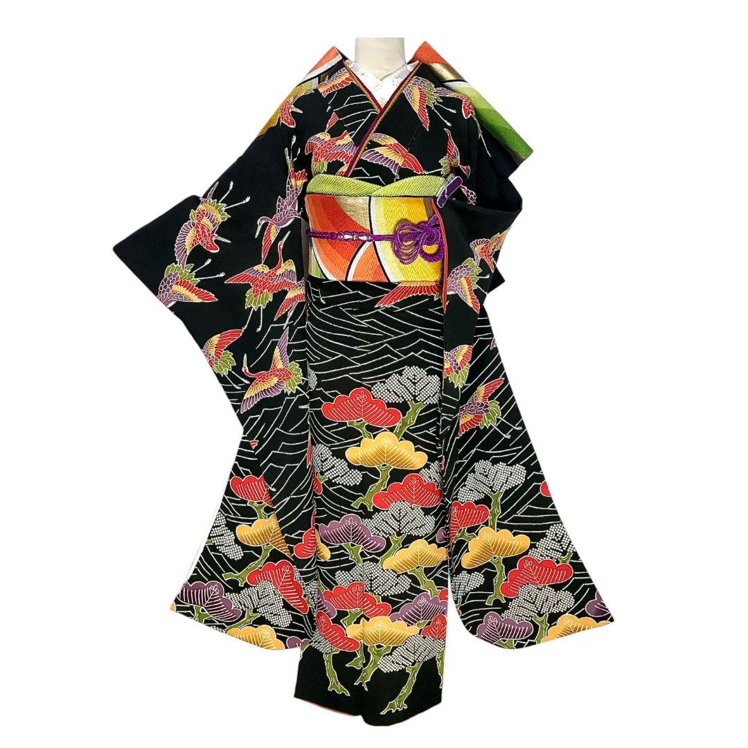 【振袖セット】松に鶴模様　黒地　6点セット　正絹　成人式　美品　アンティーク