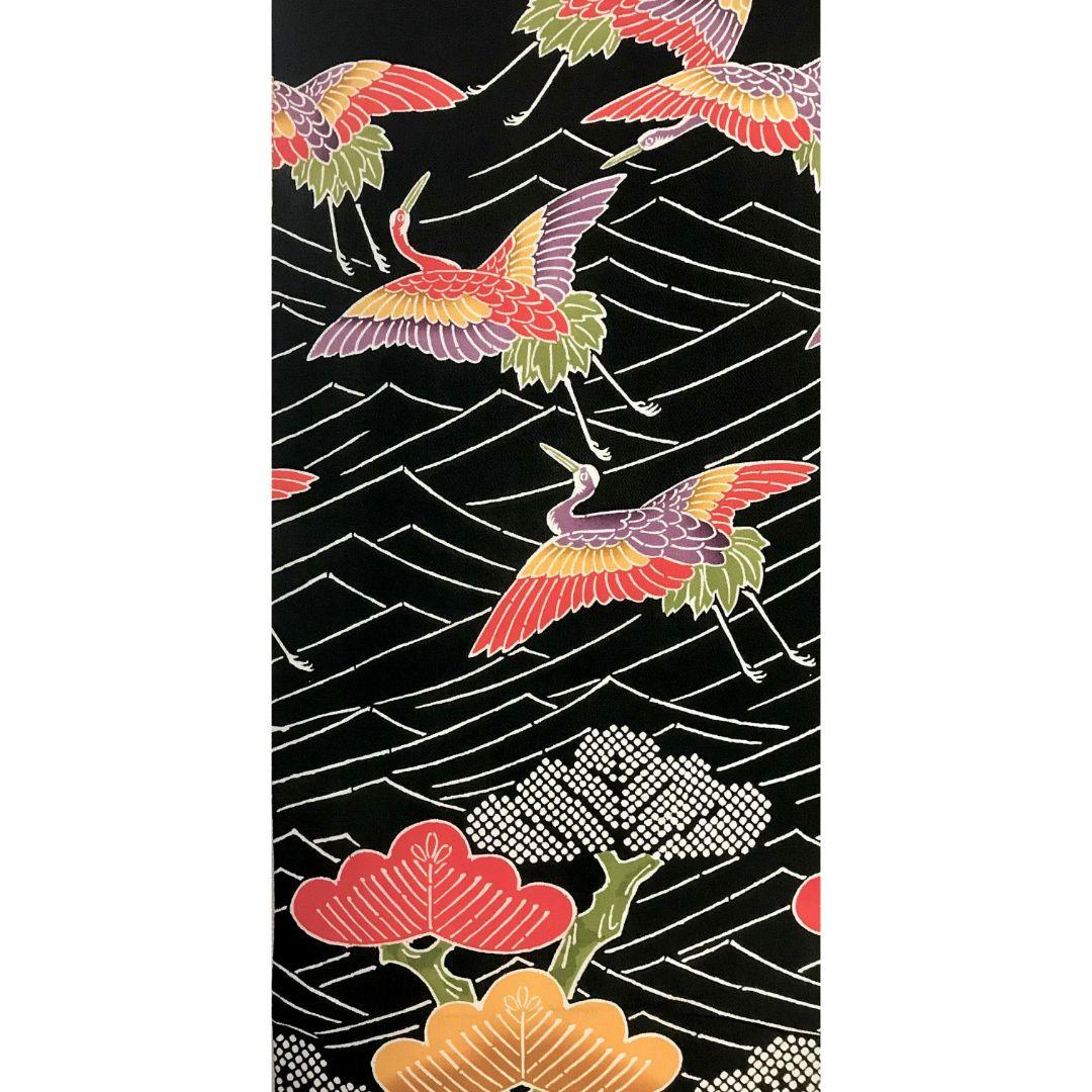 【振袖セット】松に鶴模様　黒地　6点セット　正絹　成人式　美品　アンティーク