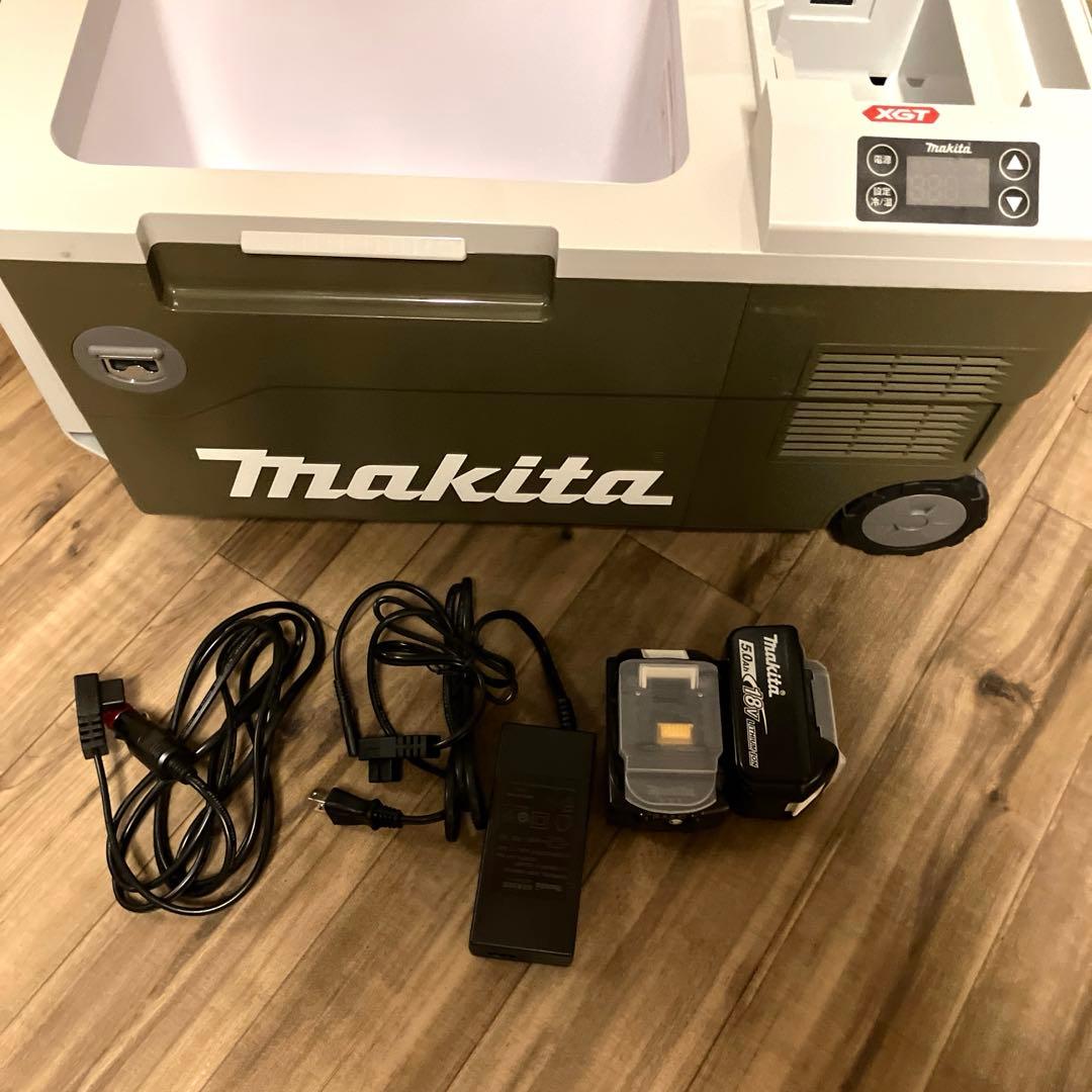 Makitaポータブル冷蔵庫 CW001Ｇ＋バッテリー18v5.0ah2個付美品