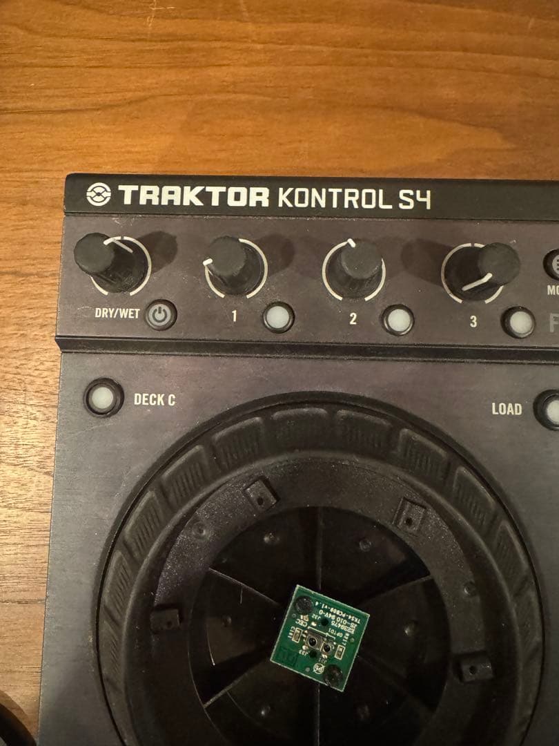 DJ機材 NI TRAKTOR kontrol S4