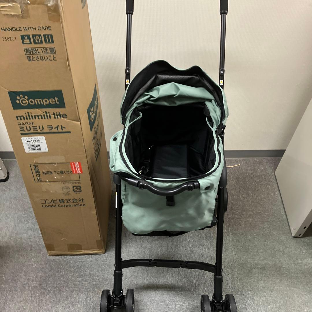 美品　compet コムペット ペットカート　ミリミリライト　アルファ　a