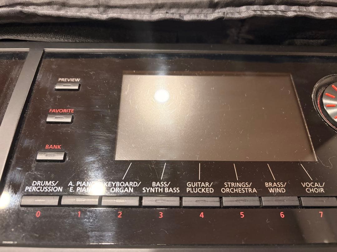 Roland FA-06 シンセサイザー