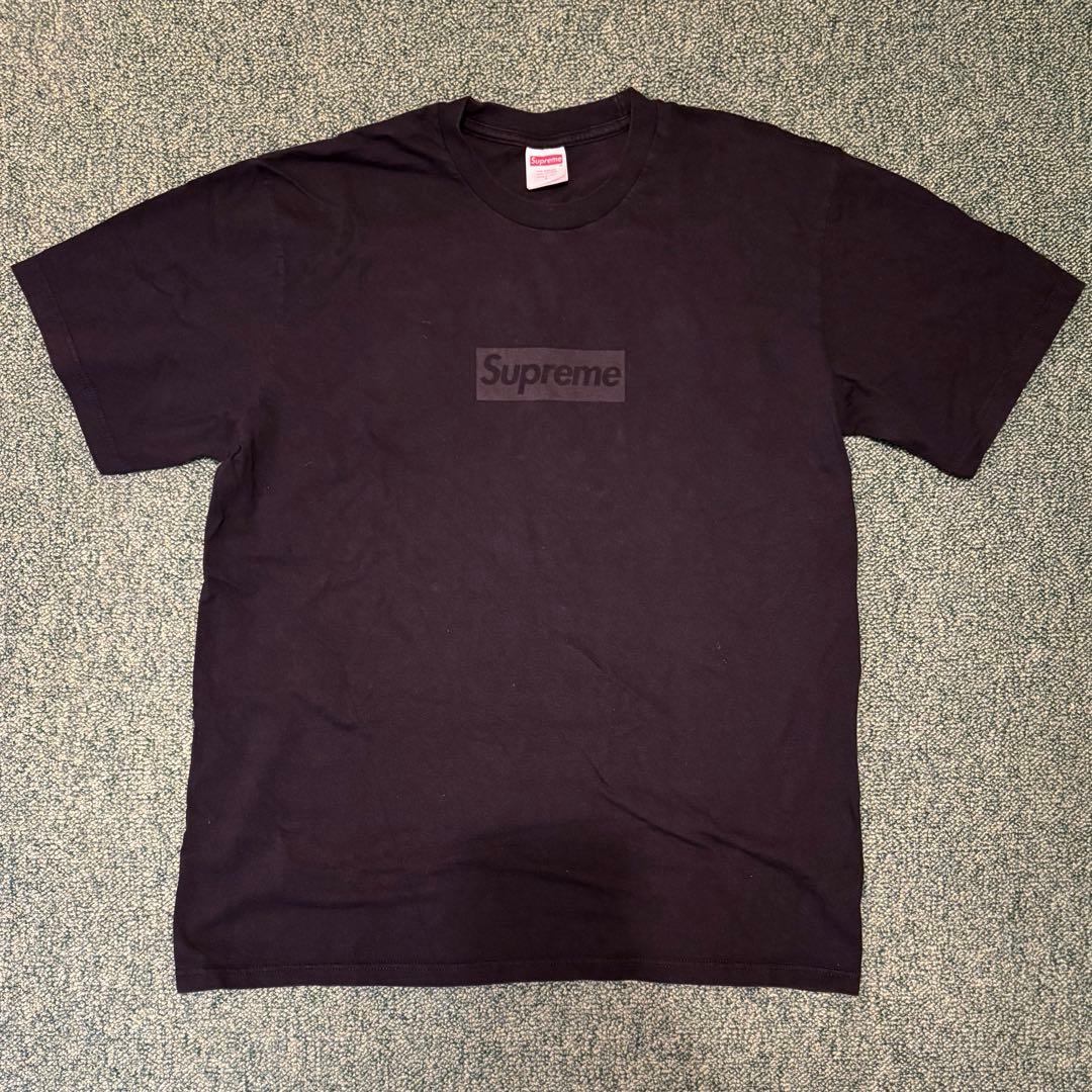 m*8様 Lサイズ supreme tonal box logo Tシャツ シュ