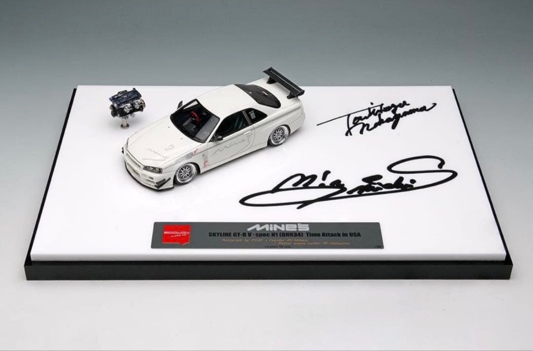 メイクアップアイドロンBNR34オートサロン限定50台