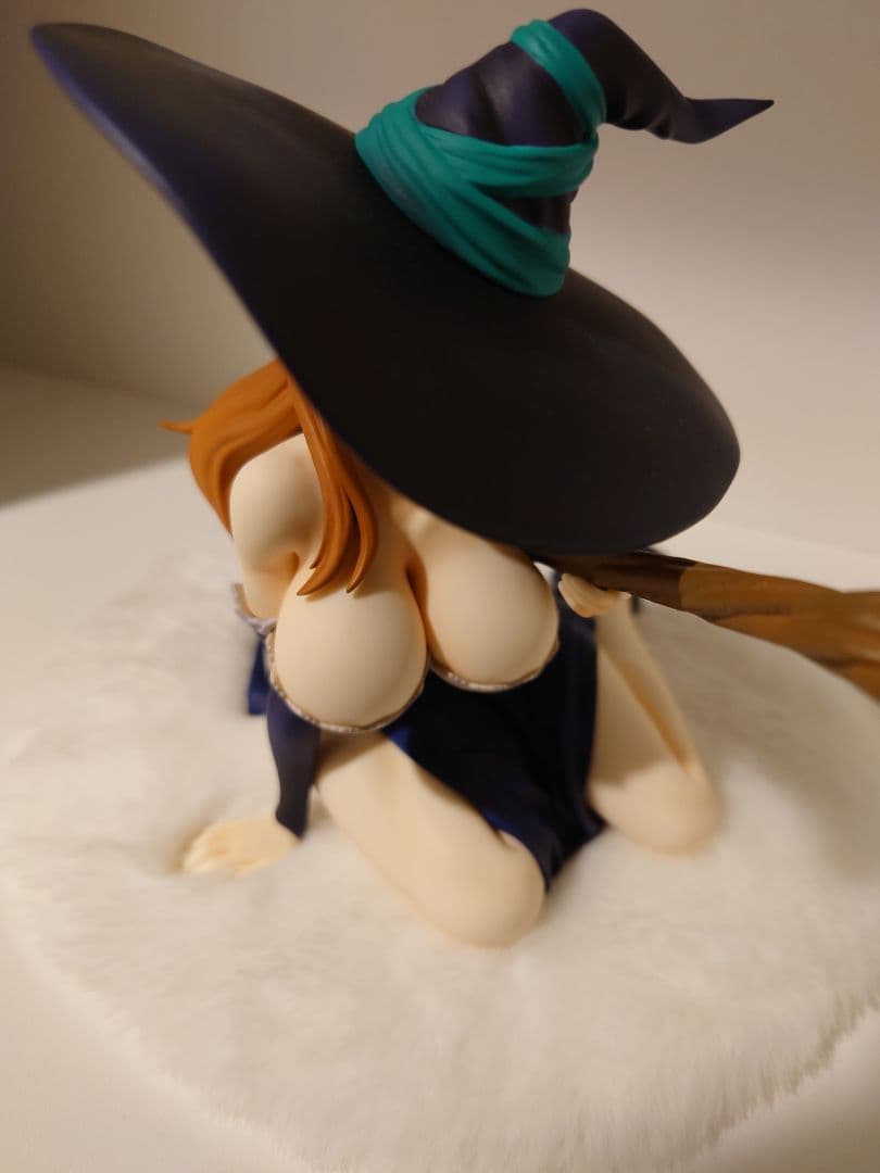 ドラゴンズクラウン　ソーサレス　フィギュア