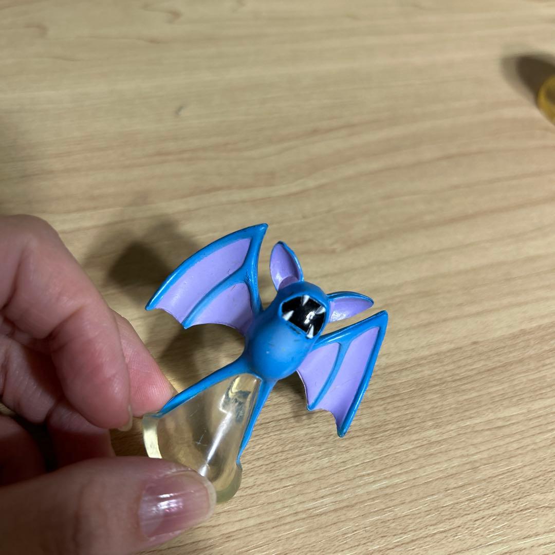 ポケモン モンコレ ズバット ゴルバット クロバット