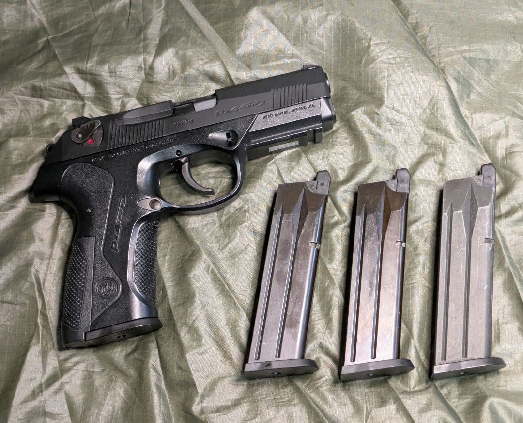 東京マルイ　ベレッタPX4