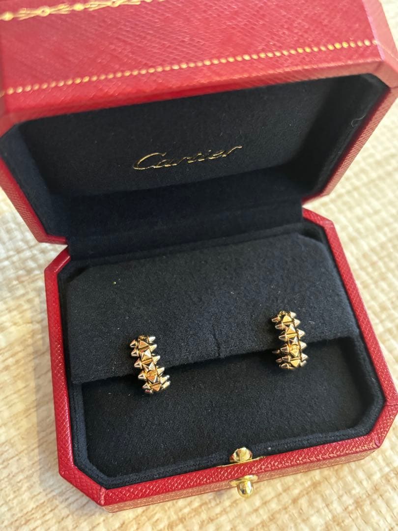 Cartier クラッシュドゥカルティエ　ピアス