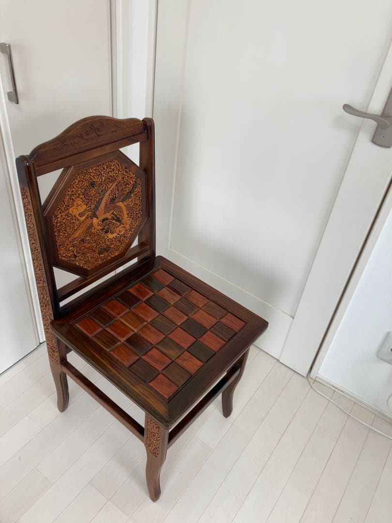 最高級アジアン木製彫刻椅子