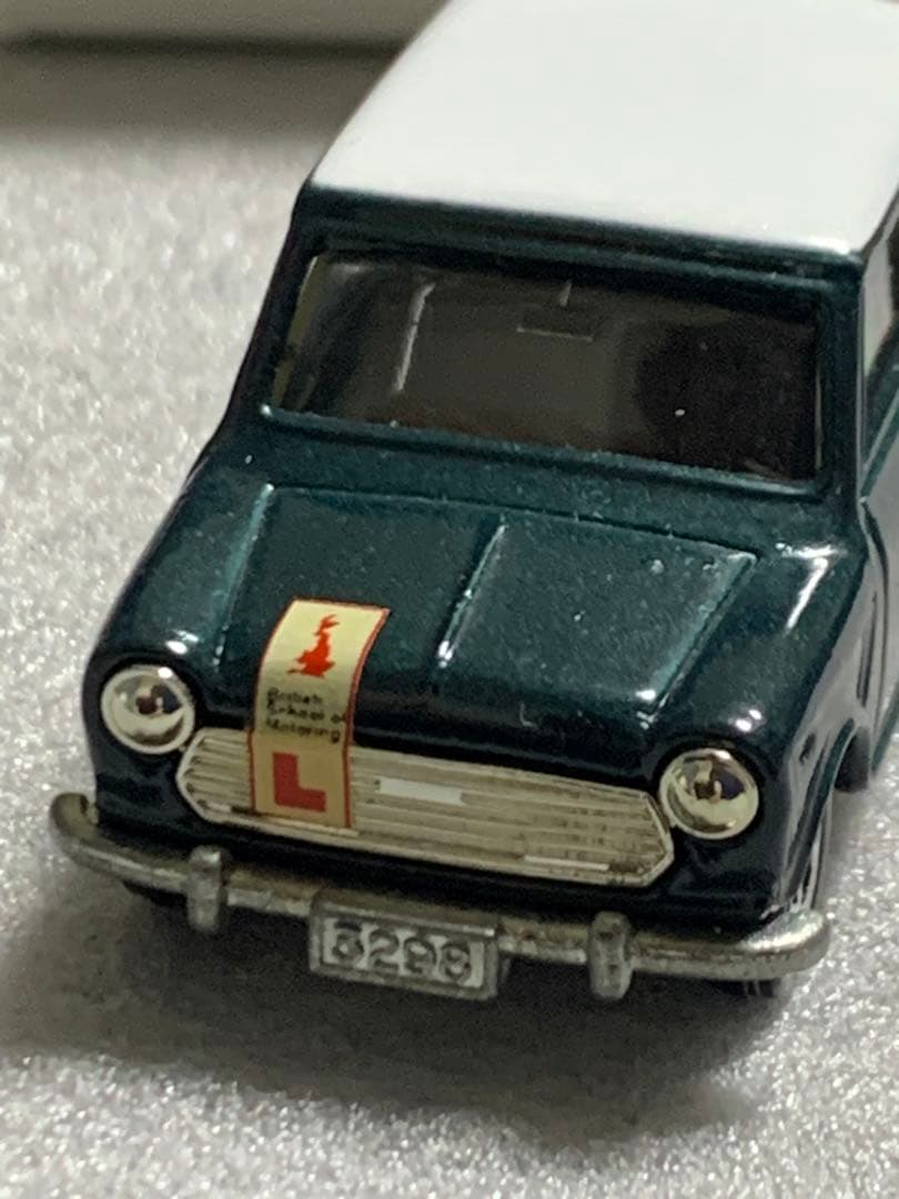 トミカ ミニクーパー トラフィック 教習車 濃緑