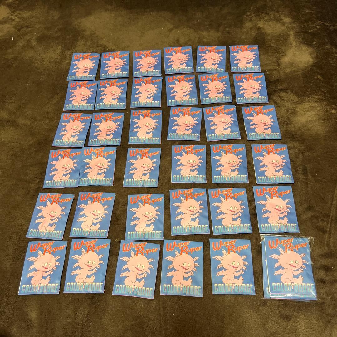 アマダ　ウーパールーパー　カラーバッジ45個入　未開封品