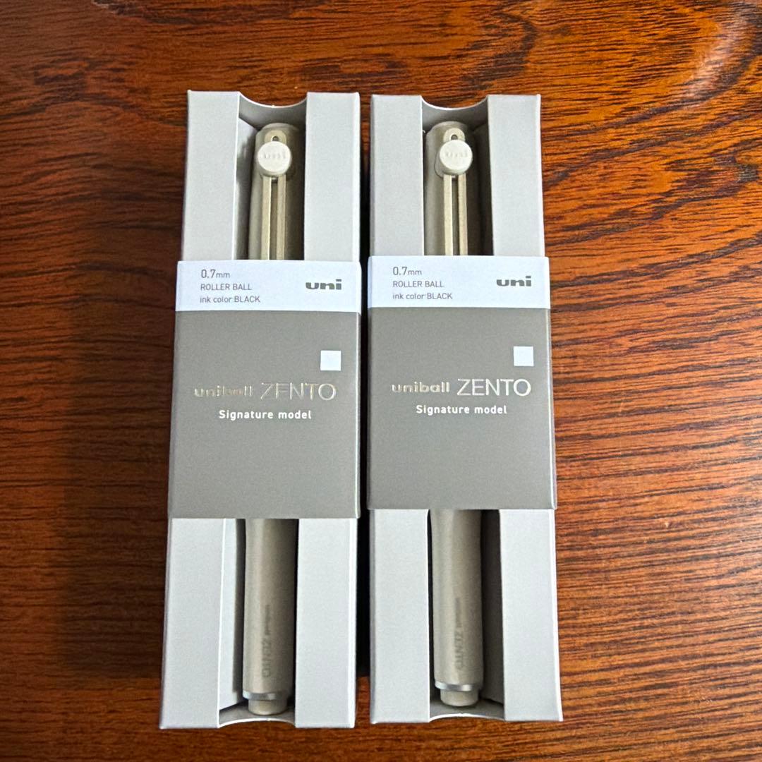 ユニボールゼント　シグニチャーモデル　シャンパンゴールド　2本セット