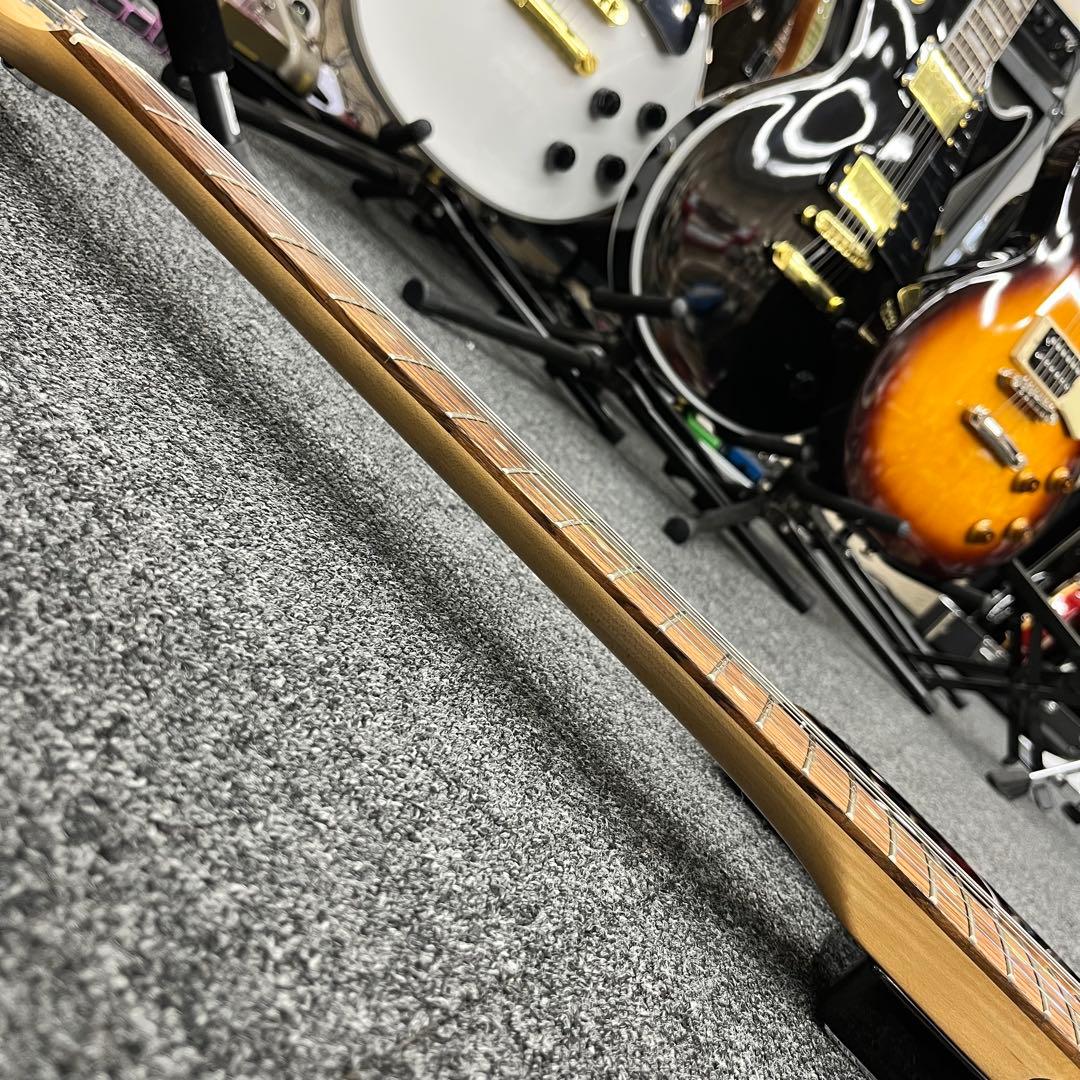 【10976】 左利き用 Squier Stratocaster サンバースト