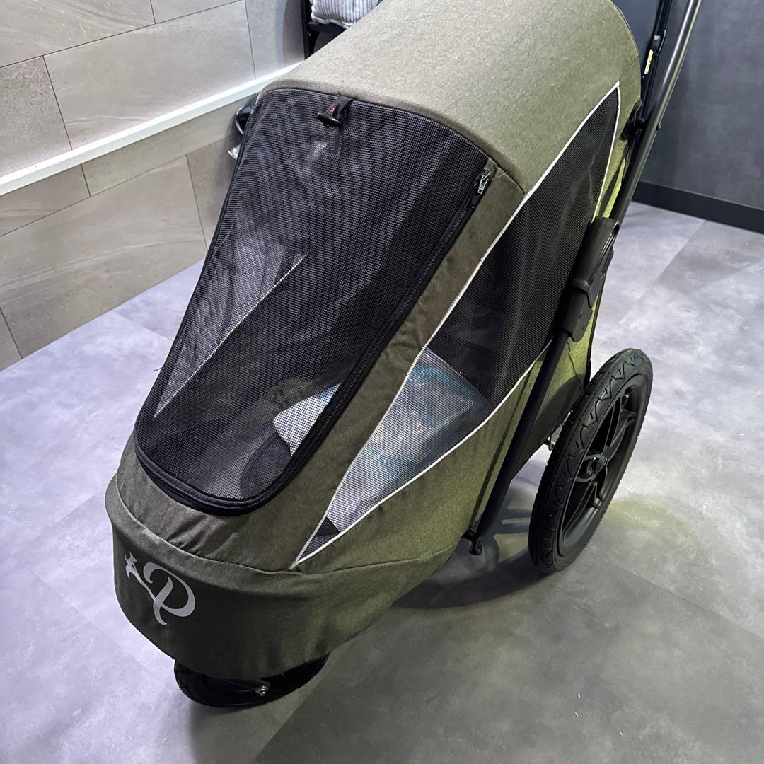 Petique ペティークブリーズジョガー メッシュ窓付きペットカート グリーン
