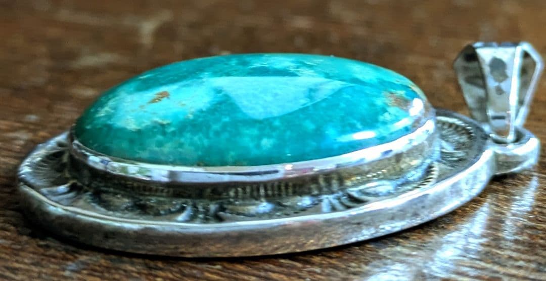 [アメリカ・インディアン]ターコイズ シルバーペンダント