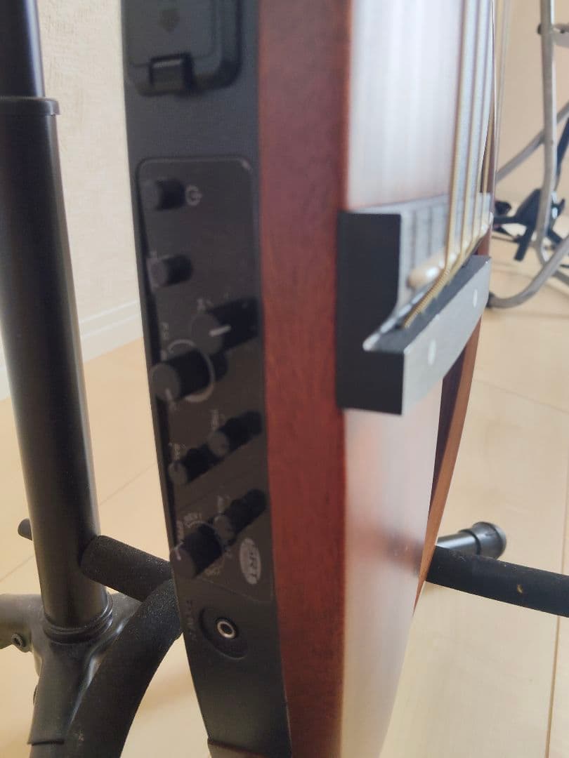 YAMAHAサイレントギター SLG200