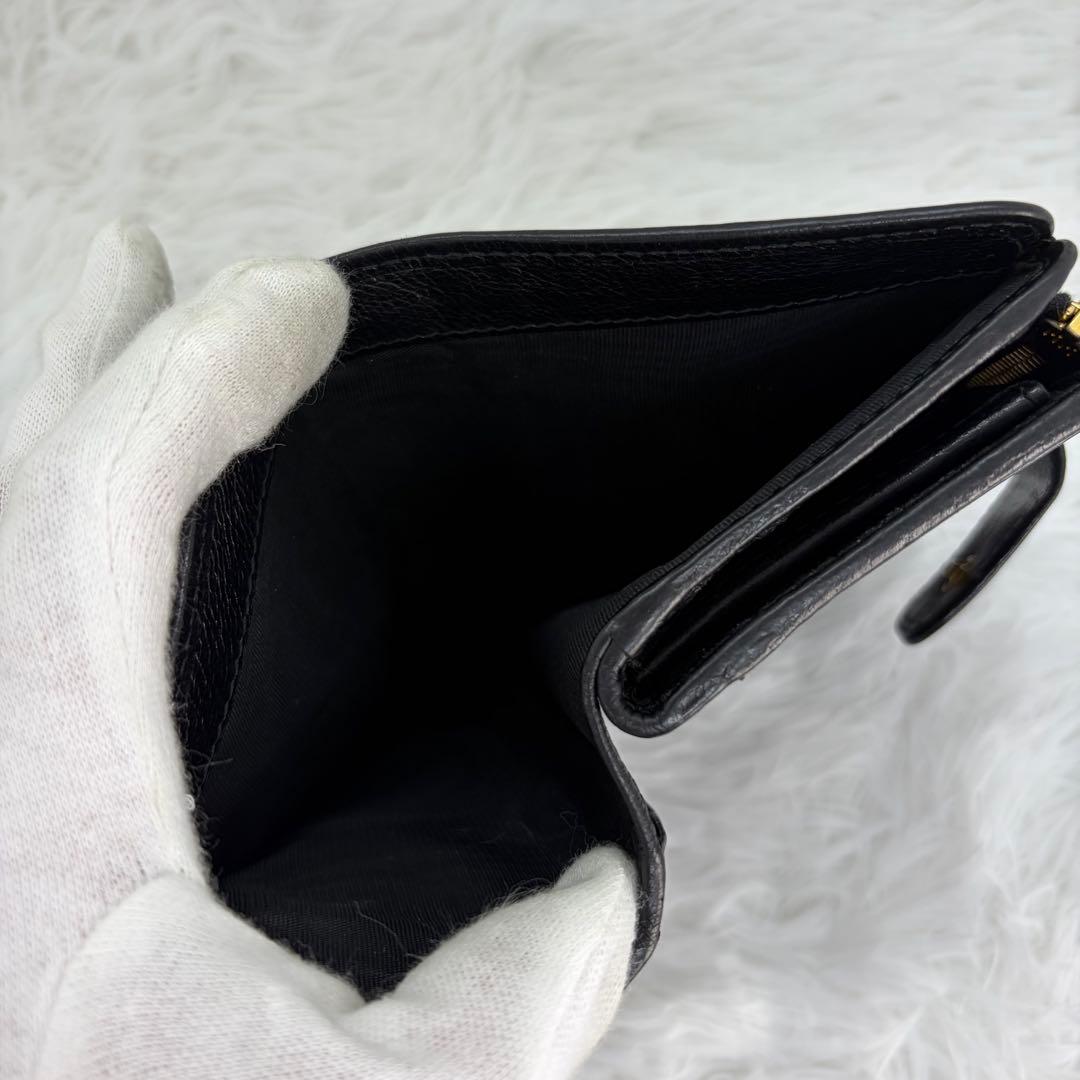 美品✨ プラダ　二つ折り財布 L字ファスナー 三角ロゴ　レザー　サフィアーノ　黒