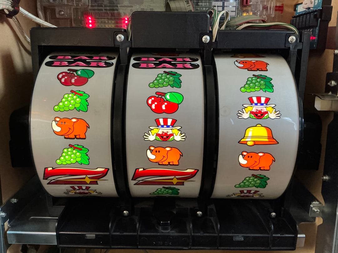 ニューアイムジャグラーEX-C 筐体本体 5号機 メダル不要機付き