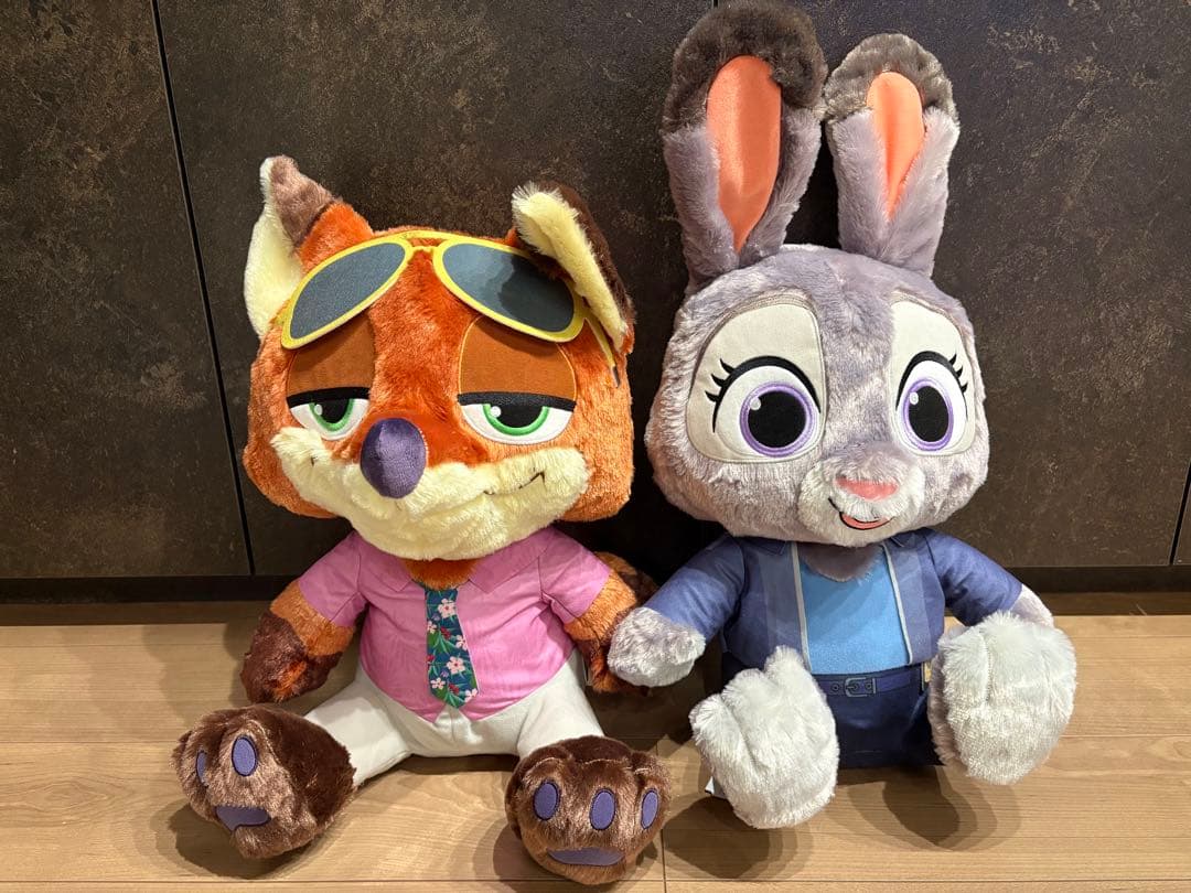 【新品】ズートピア2 スーパーラージぬいぐるみ
