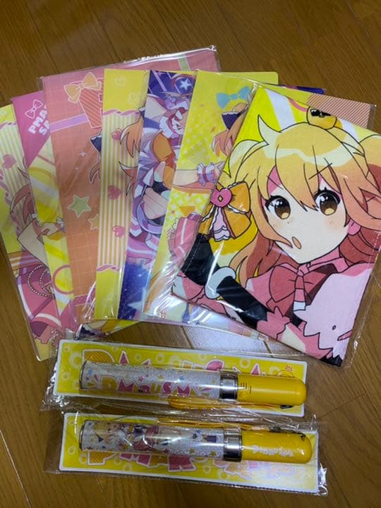 P丸様。初ワンマンライブ Peace Parade!!のグッズ全9点