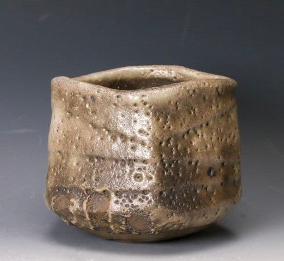 【景徳鎮陶瓷大学元教授】ニ十歩文雄　駄知　茜志野茶碗　共箱　共布　栞　本物　李朝