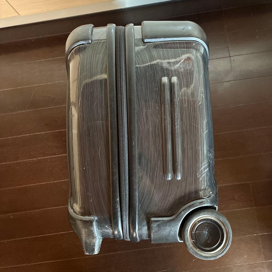 TUMI トゥミ 28012D コンパクトキャリーケース 2輪　中古品