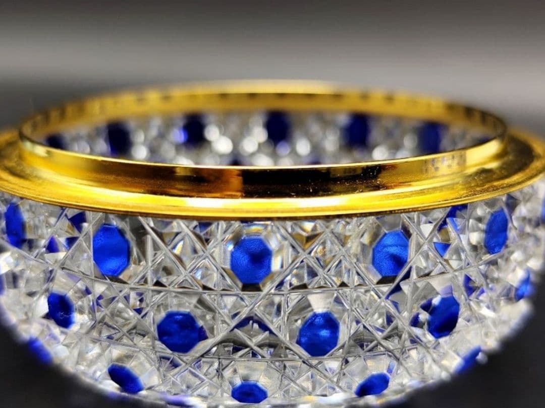 超希少品★江戸切子 須田秀石 蓋物 瑠璃被 籠目紋（切子、江戸切子、薩摩切子）