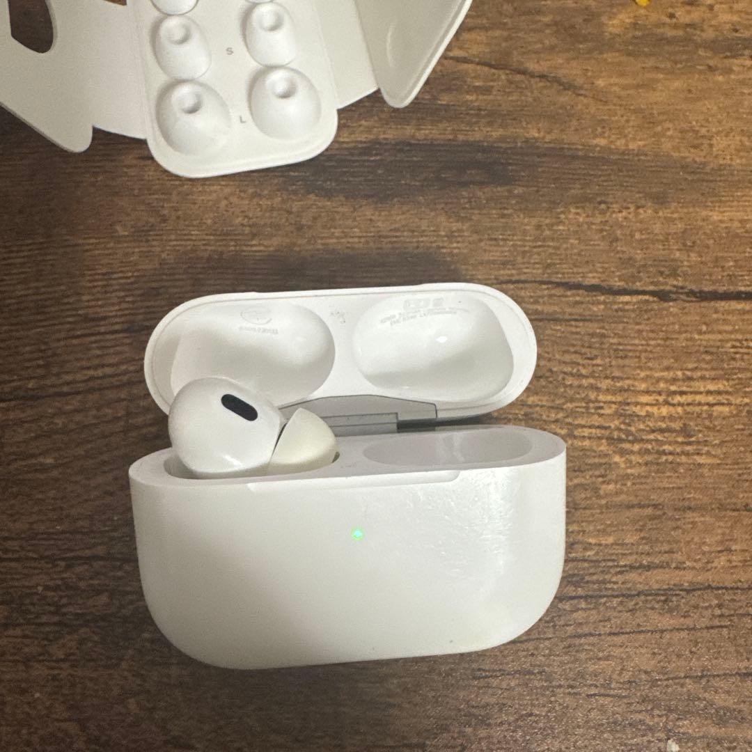 AirPods Pro (第2世代) ホワイト 本体 左耳のみ 正規品