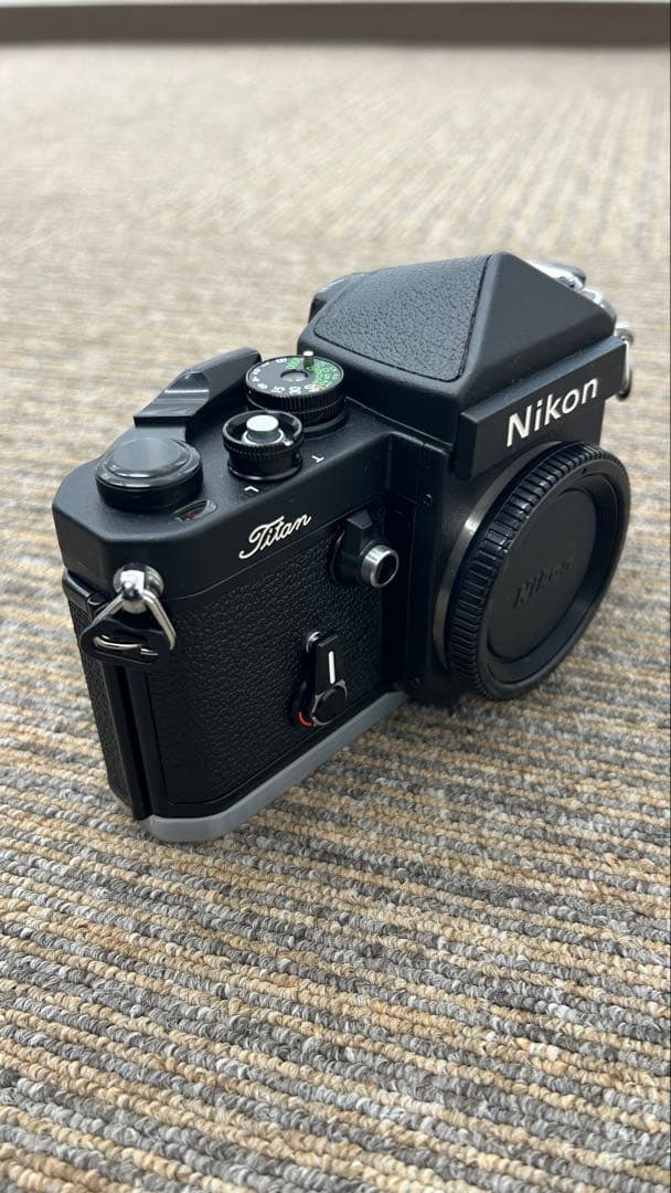 【未使用品】Nikon F2 フィルムカメラ ネーム刻印なし 外箱付 一眼レフ