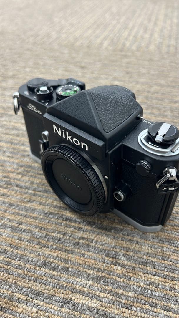 【未使用品】Nikon F2 フィルムカメラ ネーム刻印なし 外箱付 一眼レフ