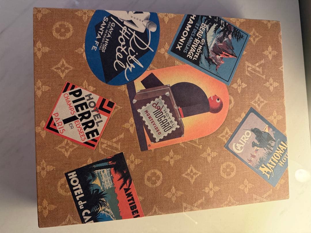 LOUISVUITTON伝説のトランク100－ルイ・ヴィトン 英語版