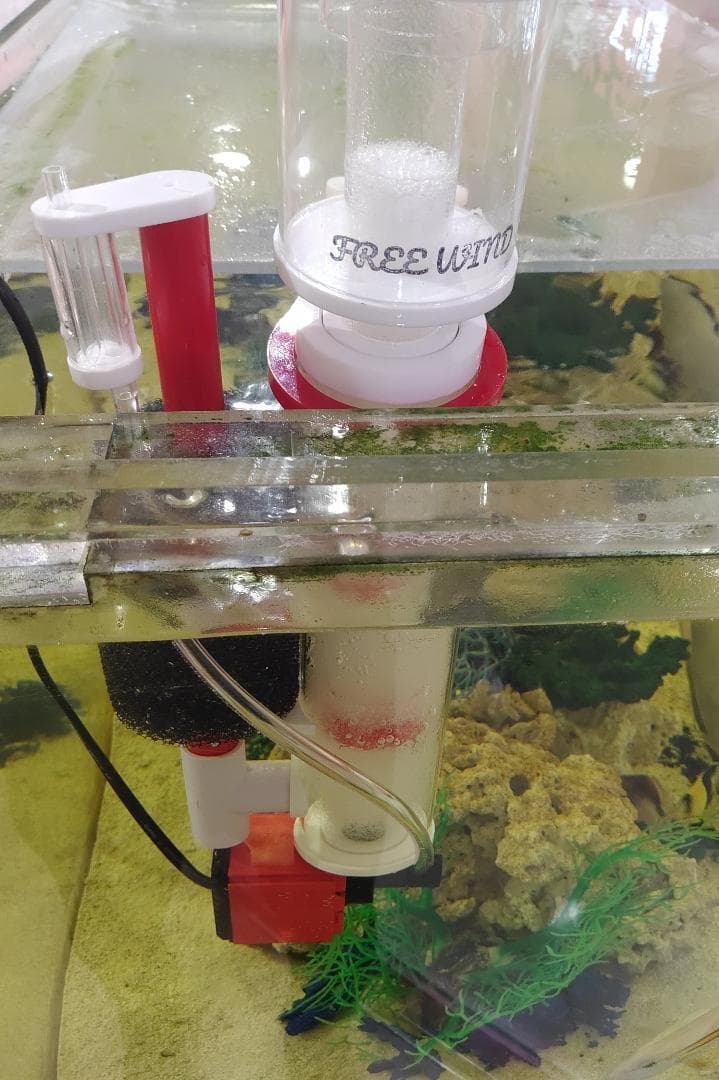 FREE WIND社　プロテインスキマー ハングオンタイプ　300L対応