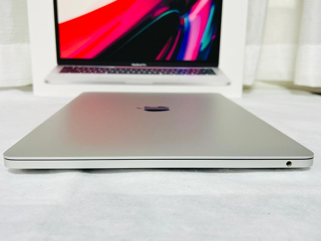 ★MacBook Pro 13 Late2020★M1 8コア/16GB/2TB