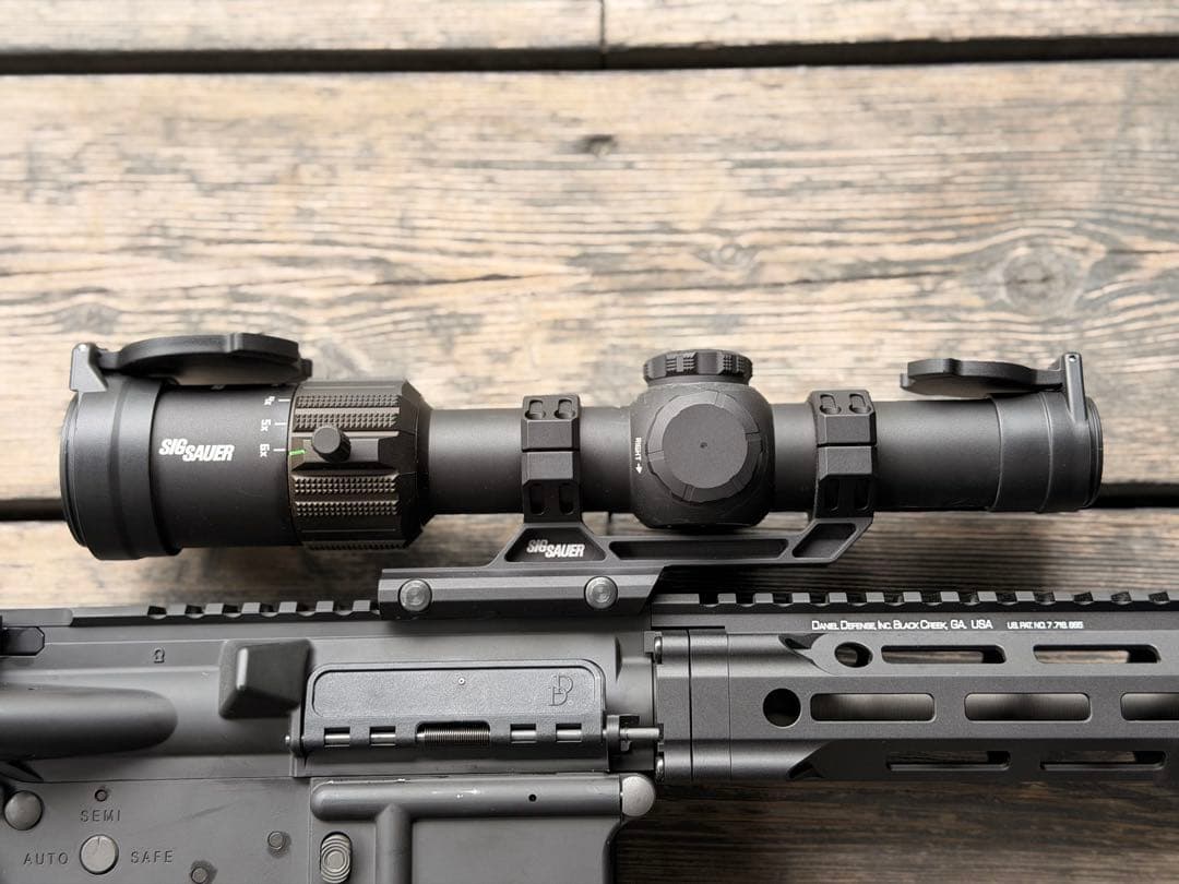 最安値！！【実物】SIG TANGO MSR 1-8x24 シグザウエルスコープ