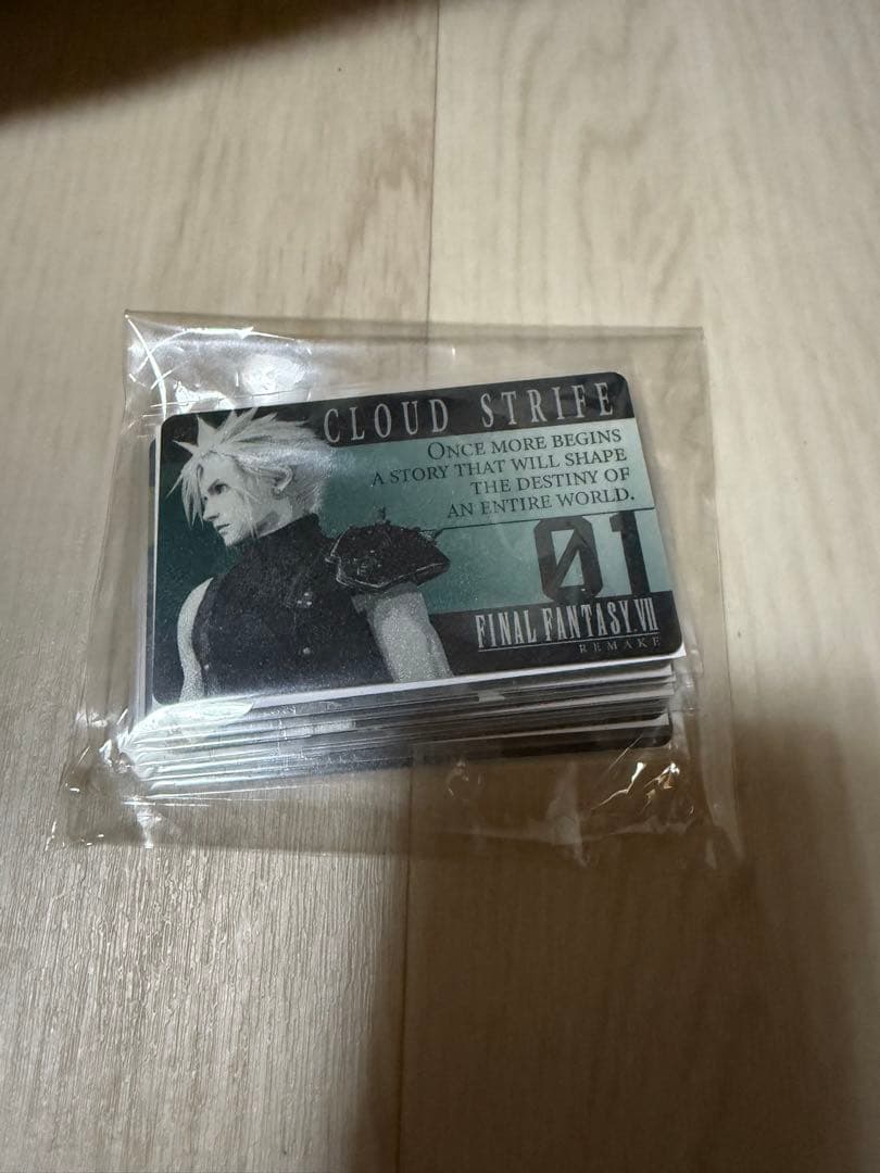 ファイナルファンタジーVIIリメイク　オリジナルメタリックカード