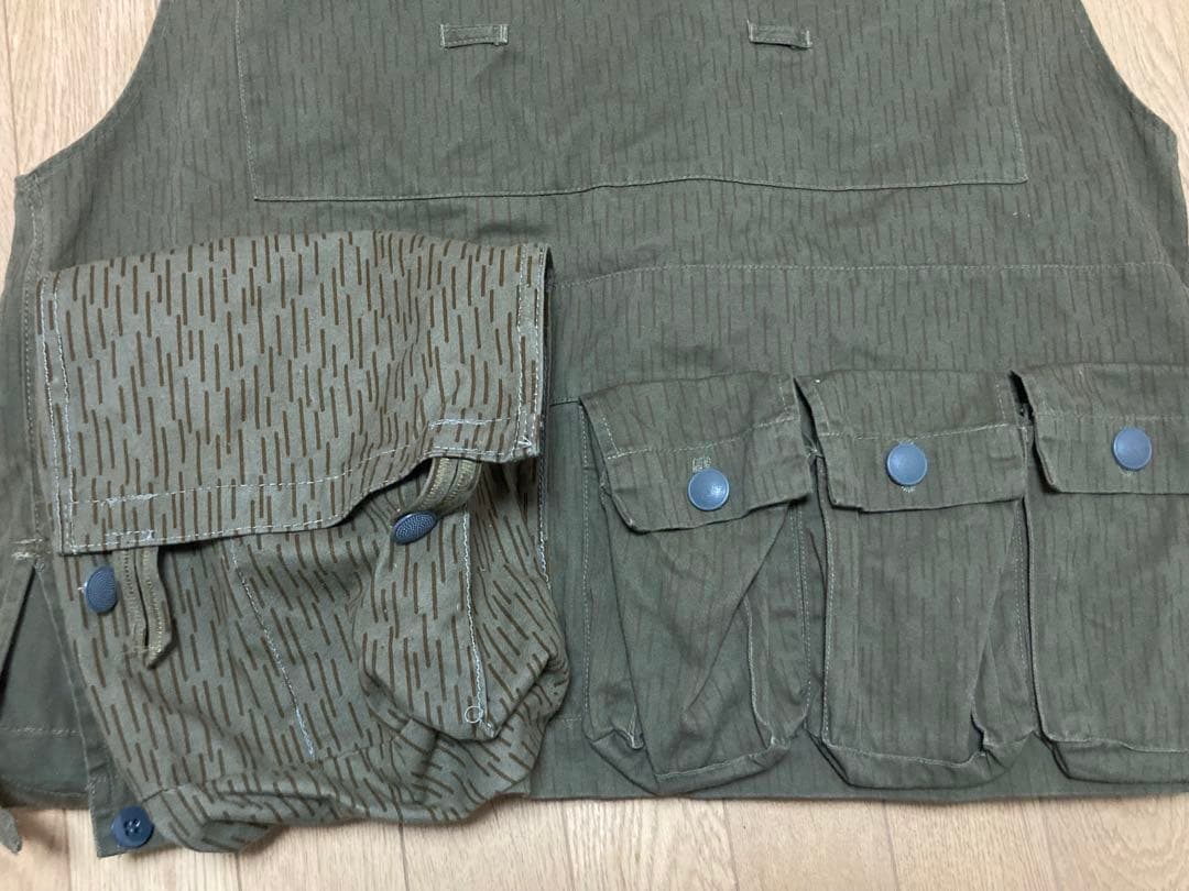 東ドイツ軍　NVA 空挺ベスト　レインドロップ　東独 DDR