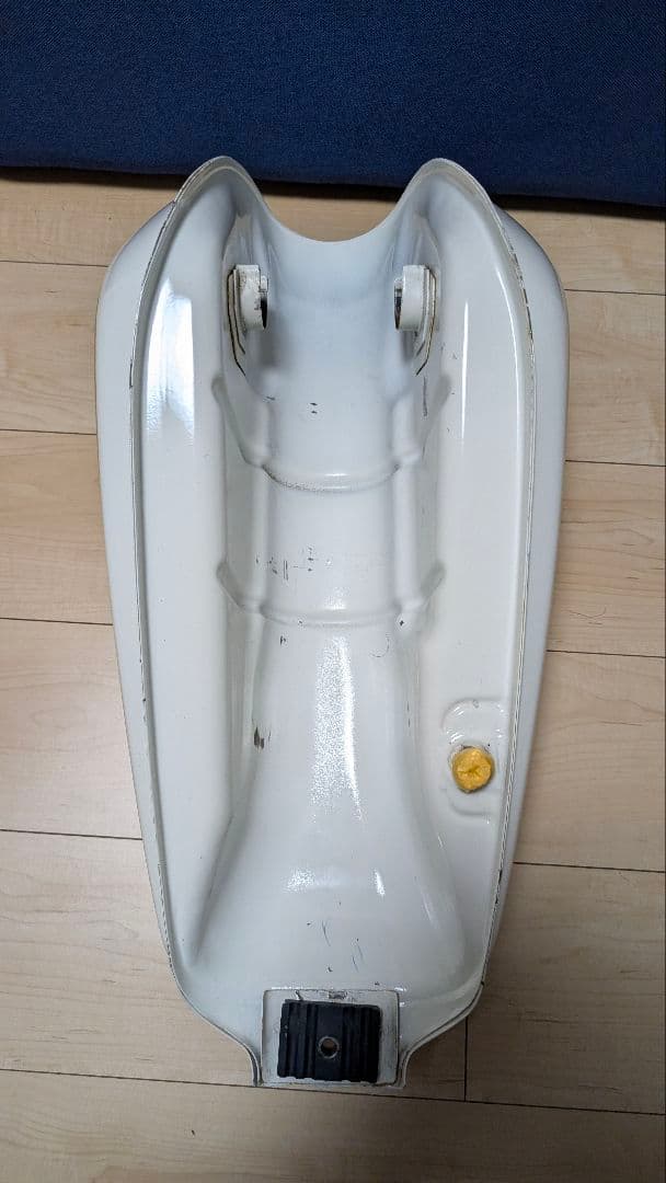 CB400SS タンク 凹み無し 錆無し フューエルコック付き