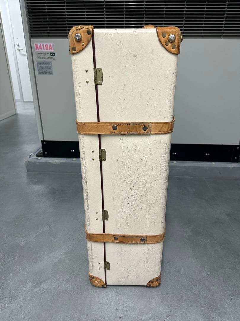 オキドキヨGlobe-Trotter アイボリー キャリーケース