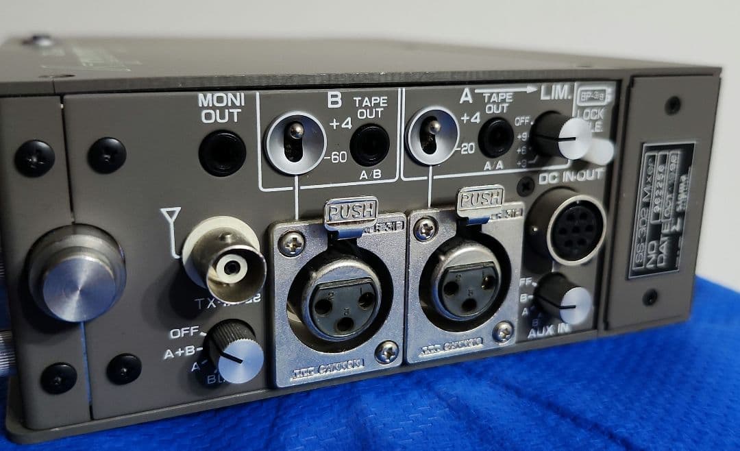 シグマSS-302 ポータブル3Chミキサー　映像制作向け【美品】