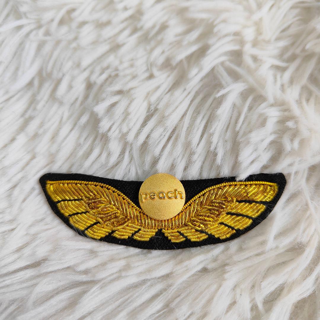 専用　peach ピーチ　パイロット ウイングバッジ