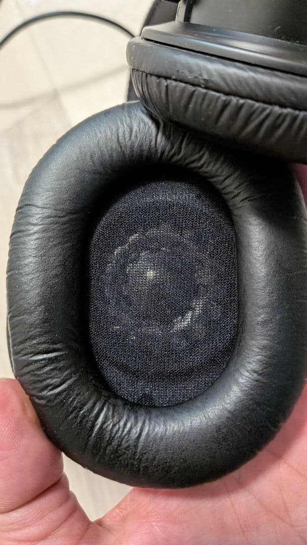 新品 SONY ダイナミックヘッドフォン ブラック MDR-CD900ST