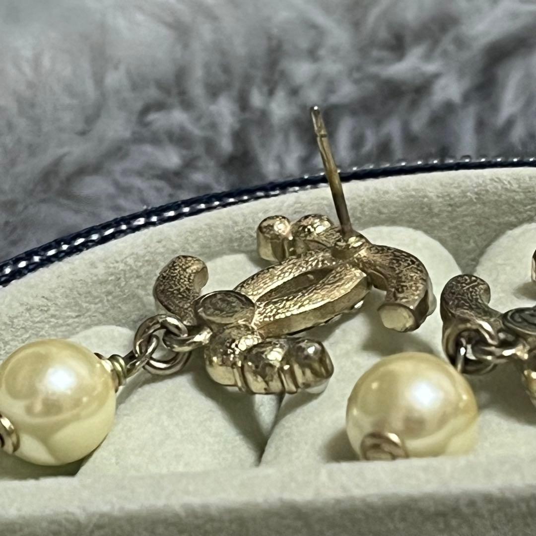 CHANEL CCロゴ パールイヤリング
