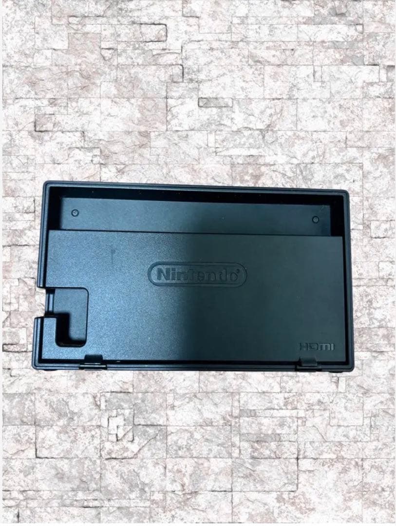 3点セット！NintendoSwitch＆ACアダプター＆HDMIケーブル付き