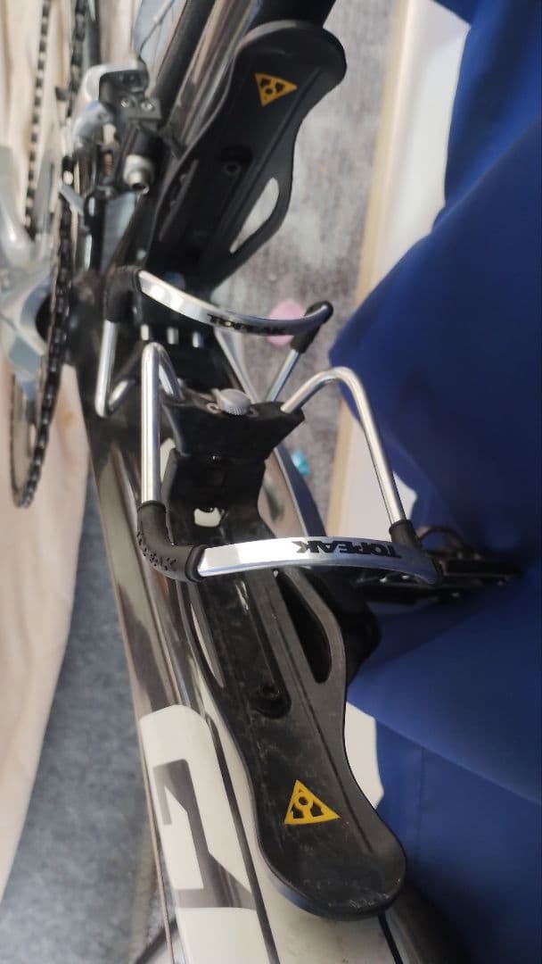 GIANT DEFY2 ティアグラ　2×10ｓ