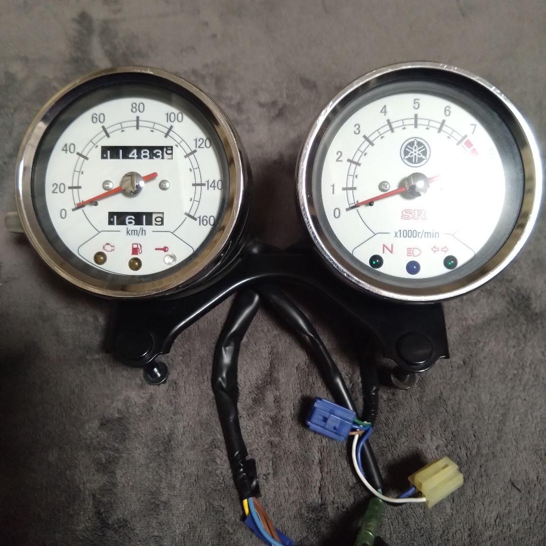 スタンレイ SR400 純正メーター 4型 美品